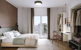 Hotel Sayonara